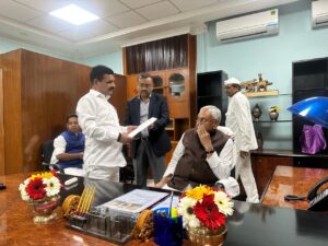नाबालिग बच्ची को न्याय दिलाने के लिए विधायक ने मुख्यमंत्री और जिला पार्षद ने एसपी से की मुलाकात