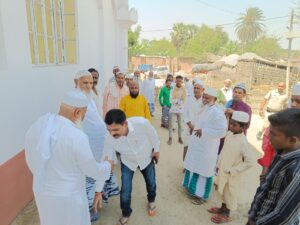 विधायक शंकर सिंह ने मुस्लिम भाइयों घर पहुंचकर दी ईद की मुबारकबाद, कहा – “आपकी खुशियां मेरी अपनी खुशियां”
