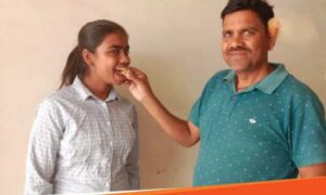 किसान की बेटी प्रिया जायसवाल का जलवा, 10वीं के बाद 12वीं में भी किया टॉप