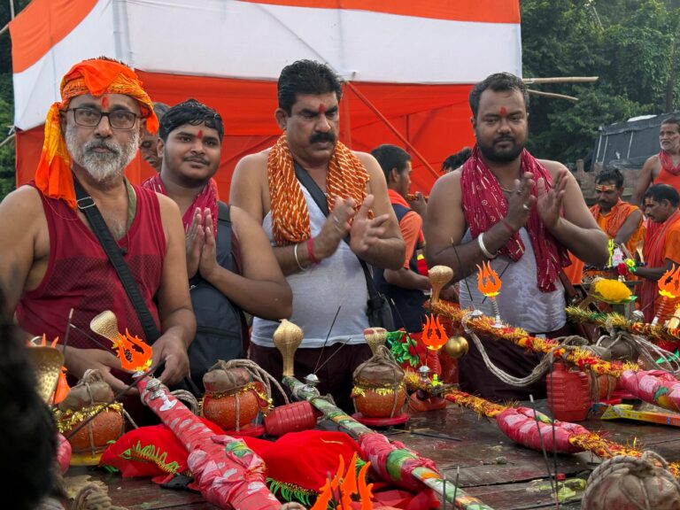 32 वर्षों से निर्बाध रूप से कांवर यात्रा पर निकल रहे कांग्रेस नेता नीरज सिंह ‘छोटू’